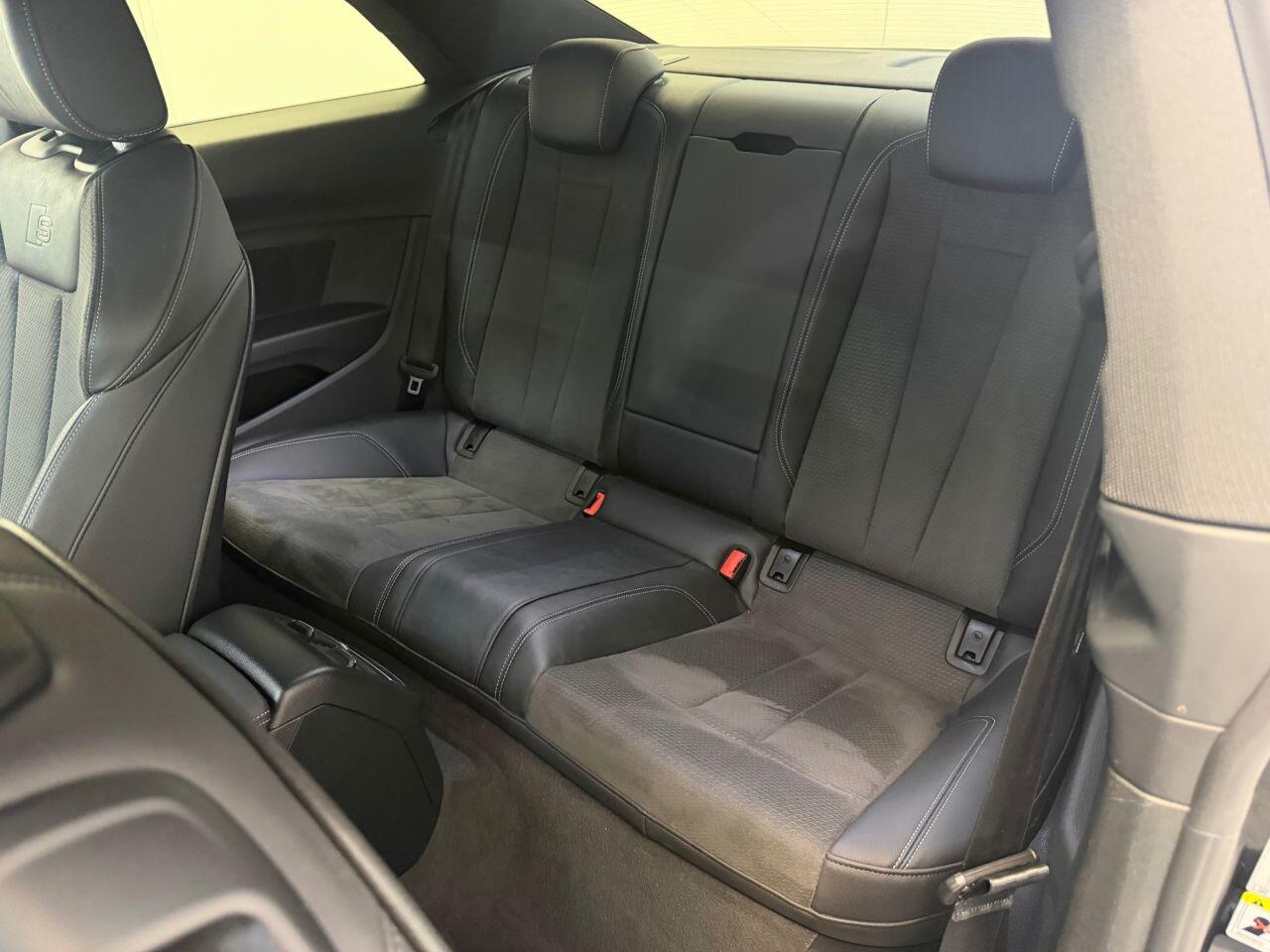 Audi A5 view 22
