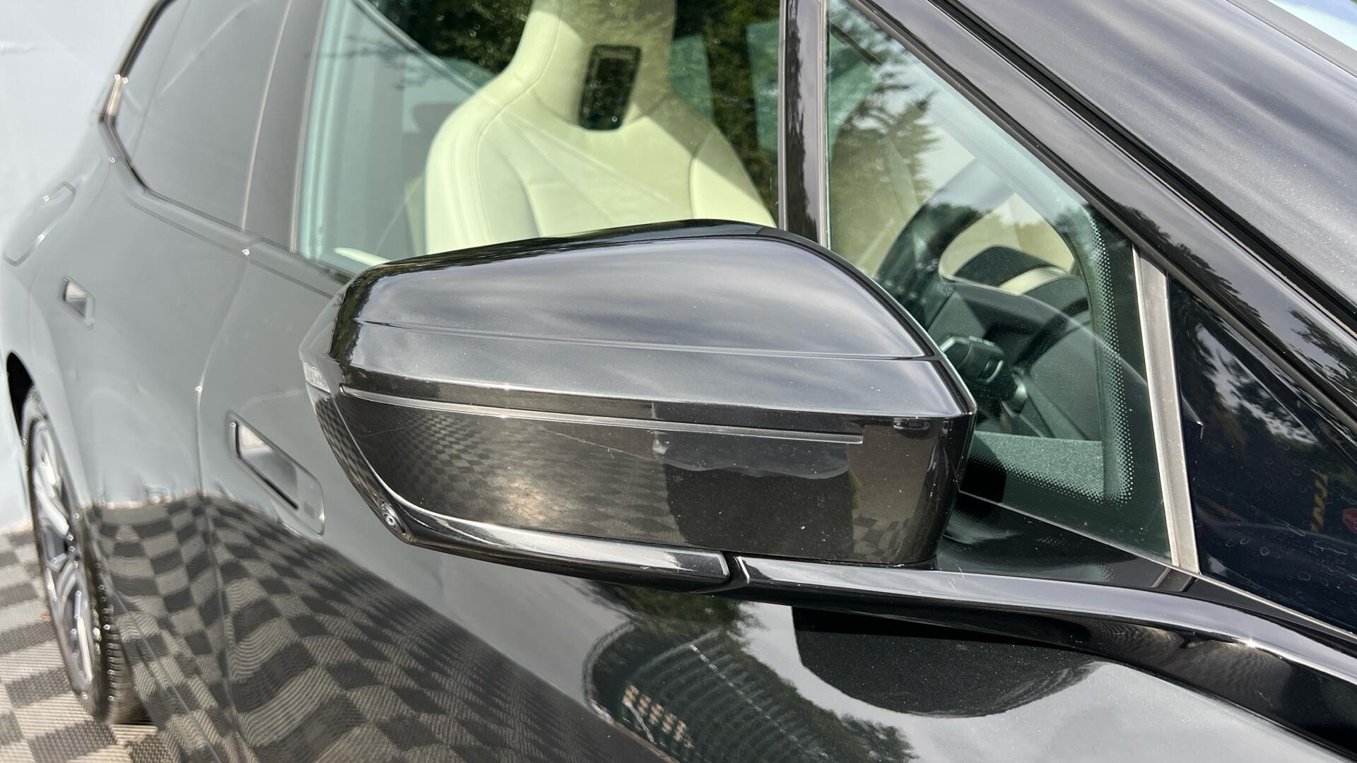 BMW Ix view 26