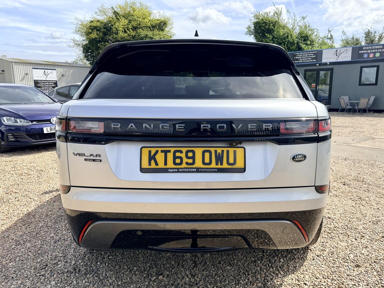 Land Rover Range Rover Velar view 5