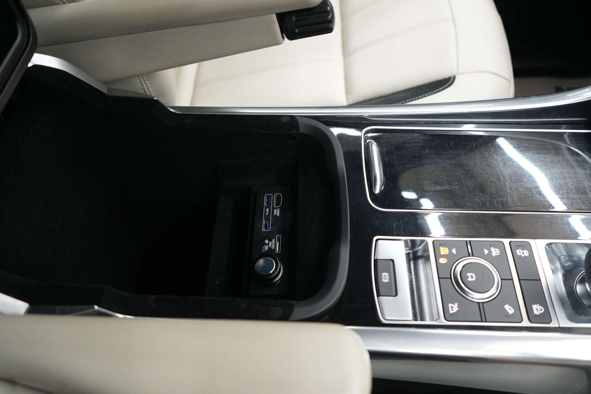 Land Rover Range Rover Sport view 39