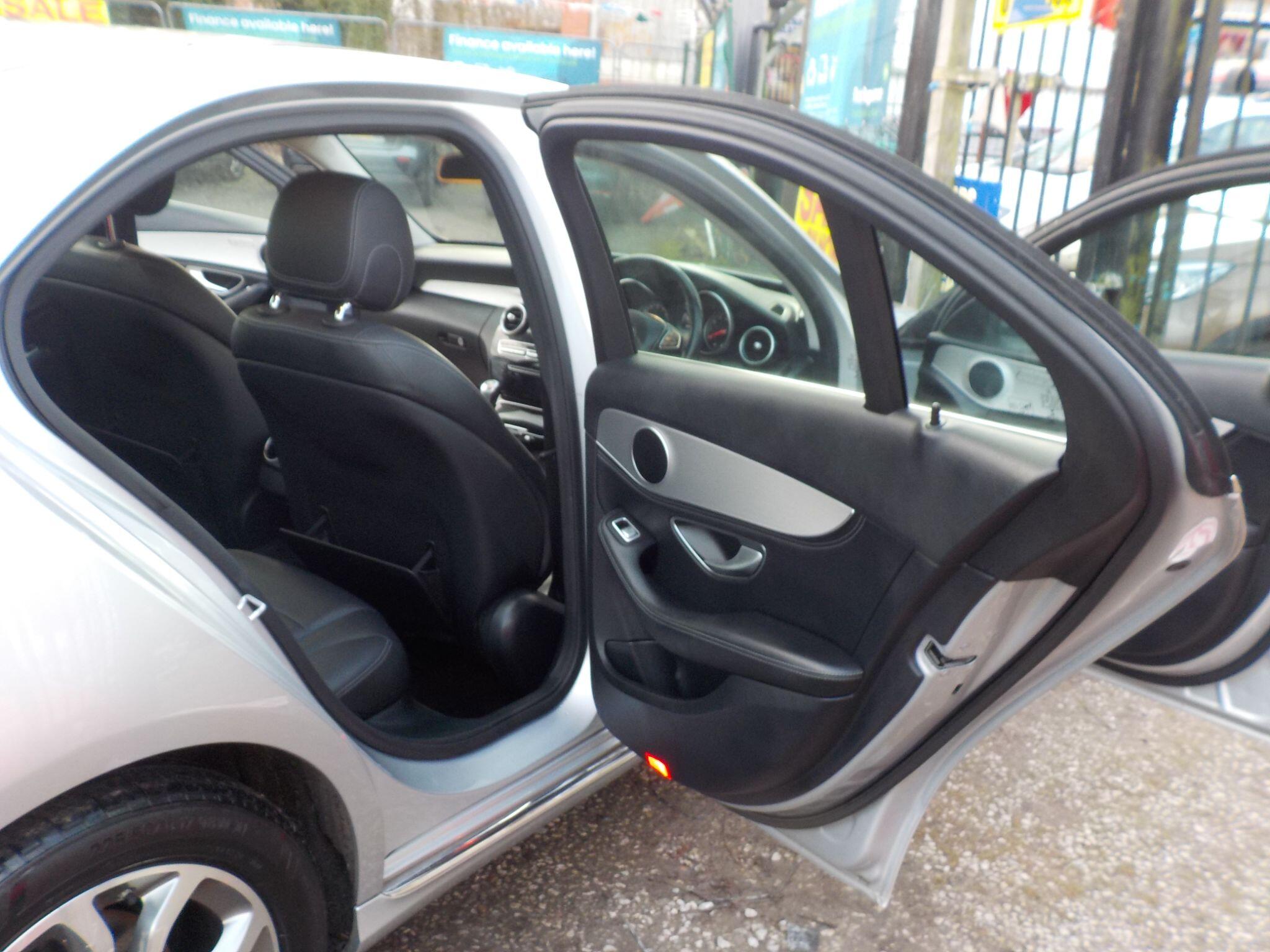 Mercedes-Benz C Class 2.0 C200 Sport Euro 6 (s/s) 4dr