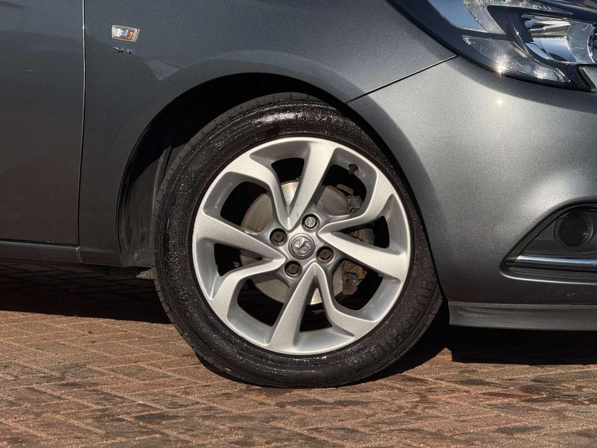 Vauxhall Corsa view 17