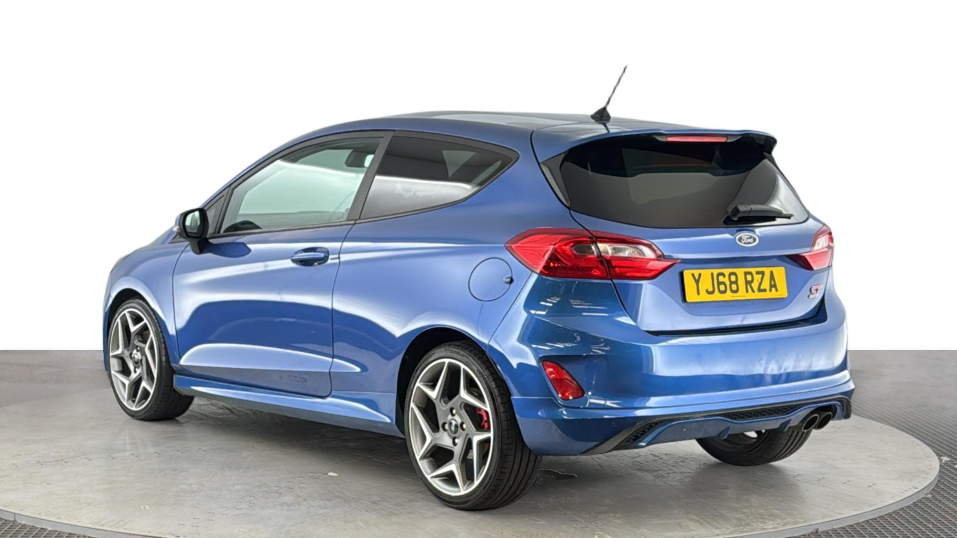 Ford Fiesta view 6