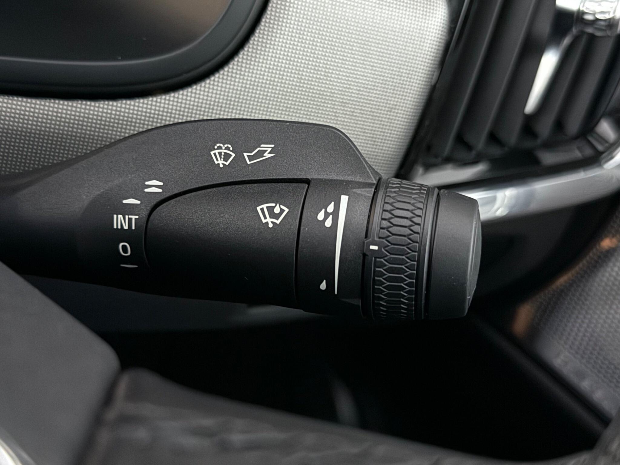 Volvo S90 view 20