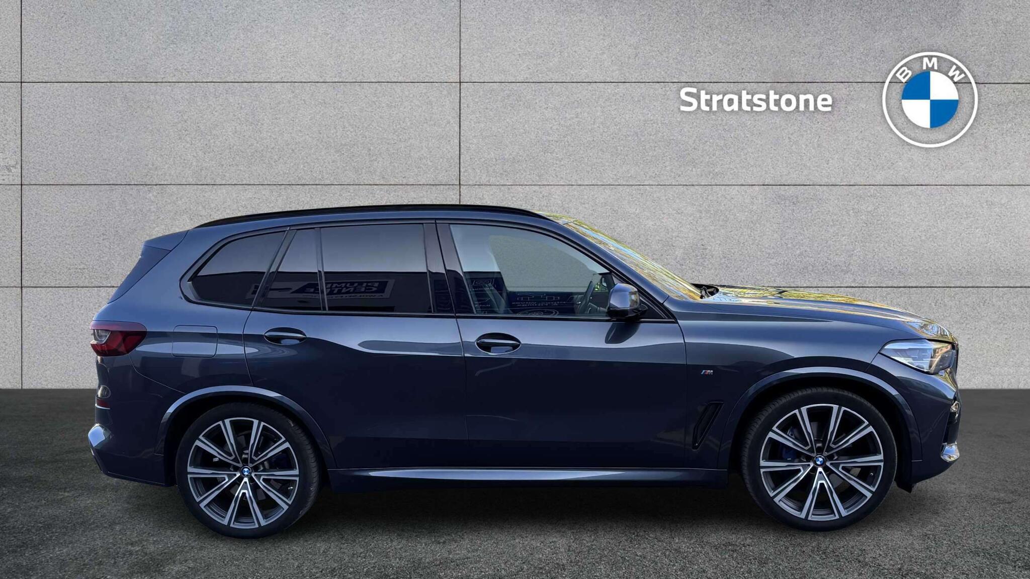 BMW X5 view 3