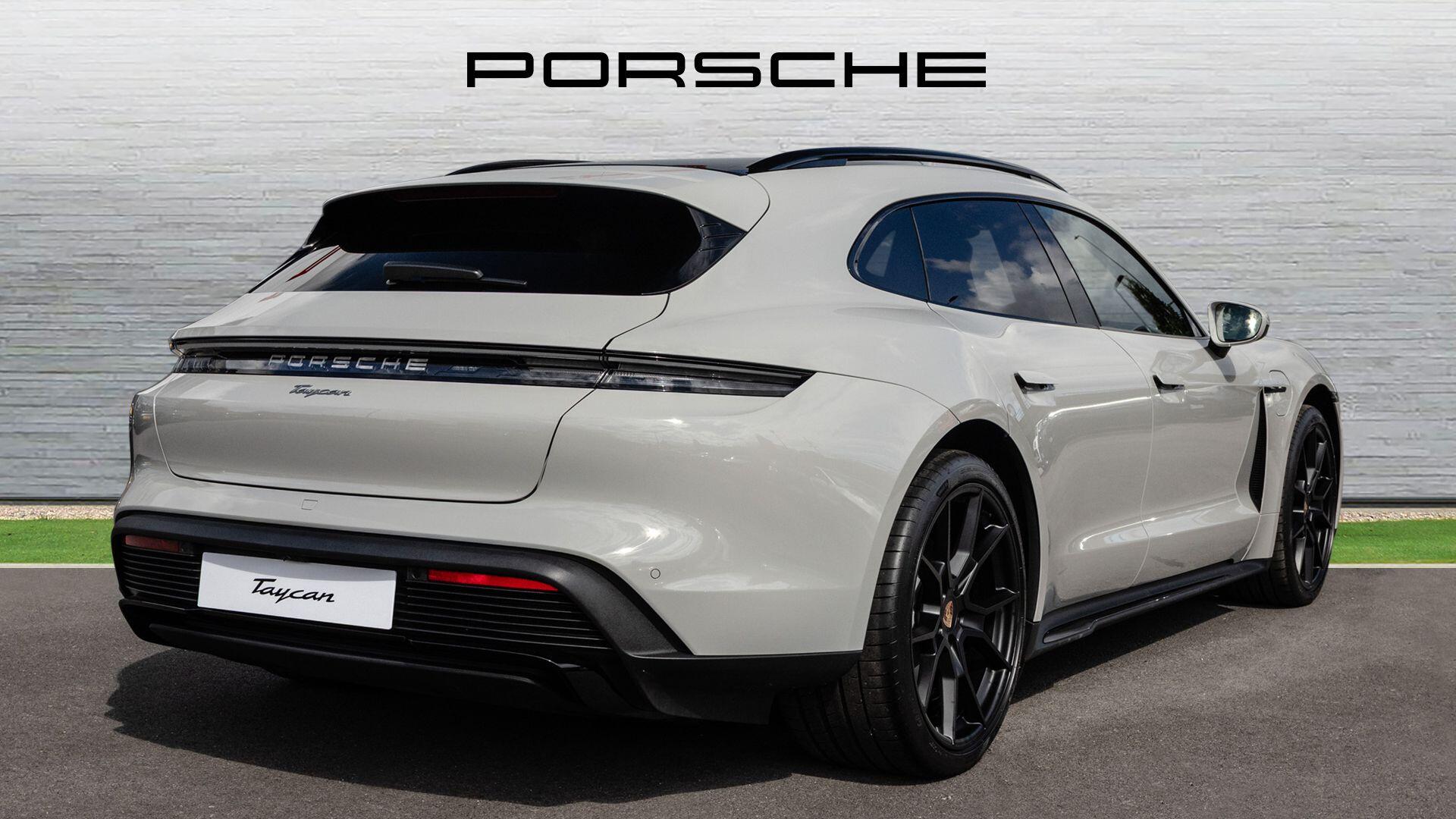 Porsche Taycan view 8