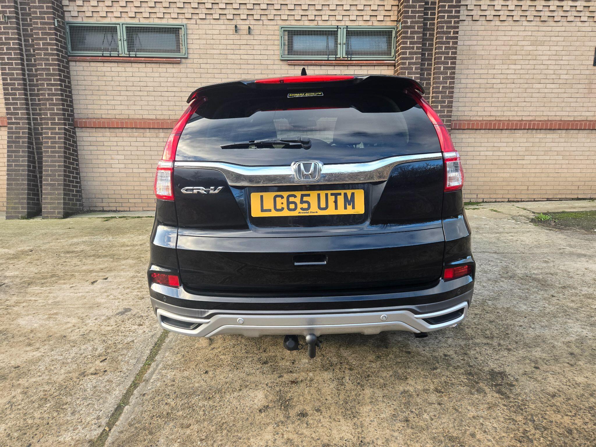 2015 Honda CR-V image 6