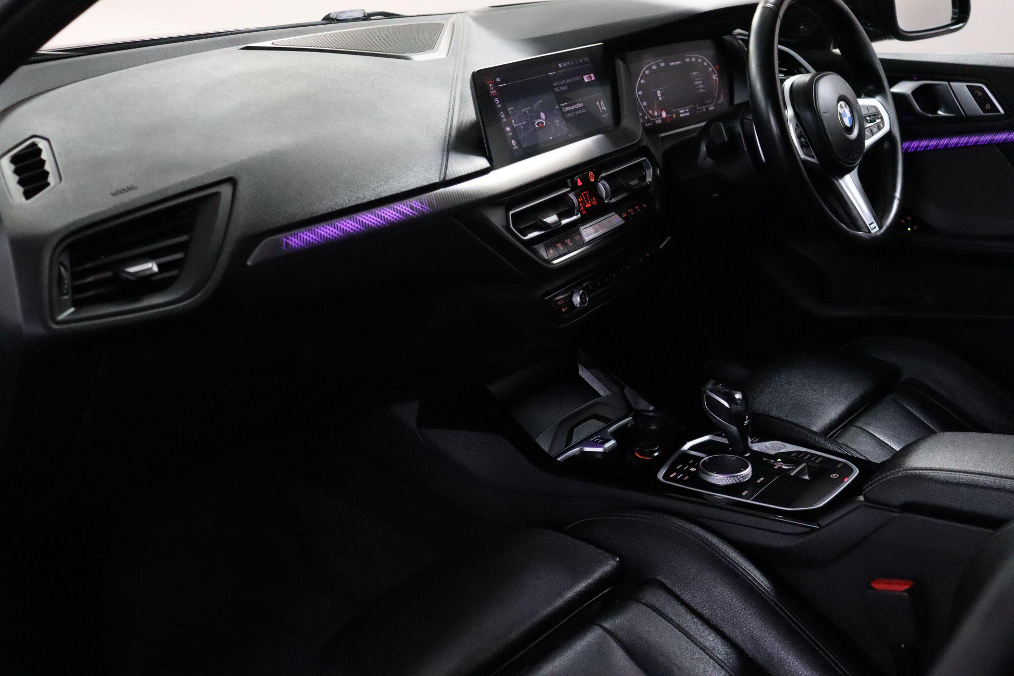 BMW 1 Series view 37