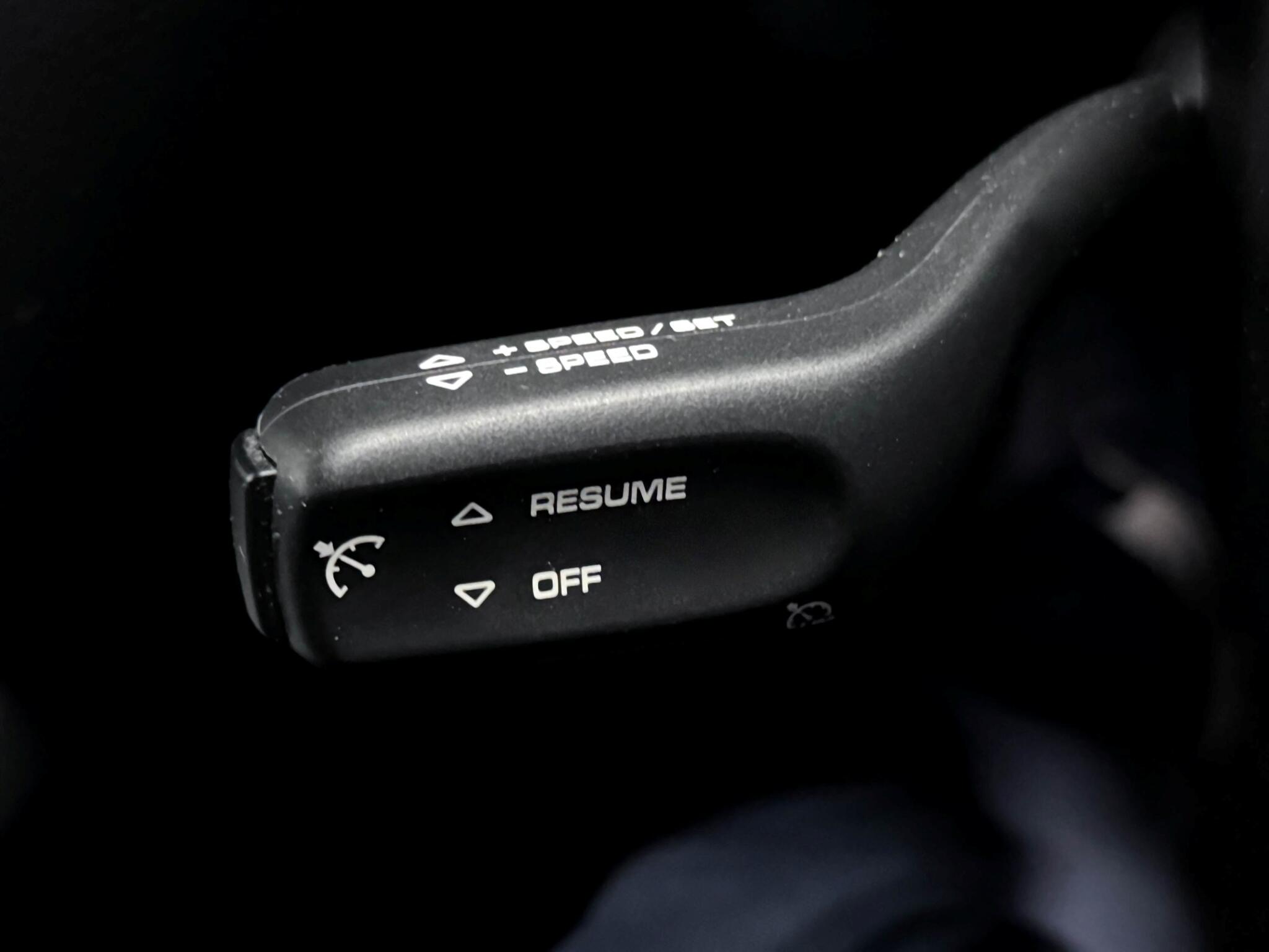 Porsche Macan view 38