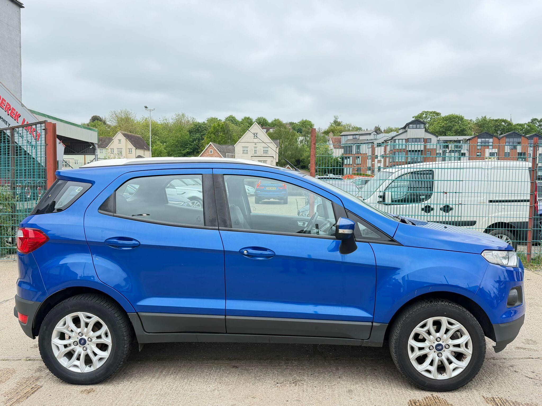 Ford Ecosport view 2