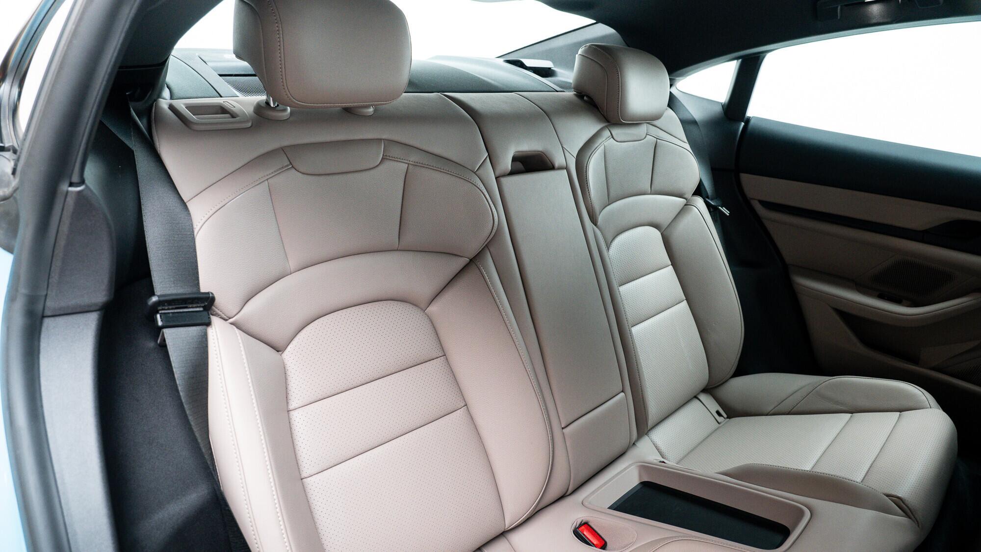Porsche Taycan view 17