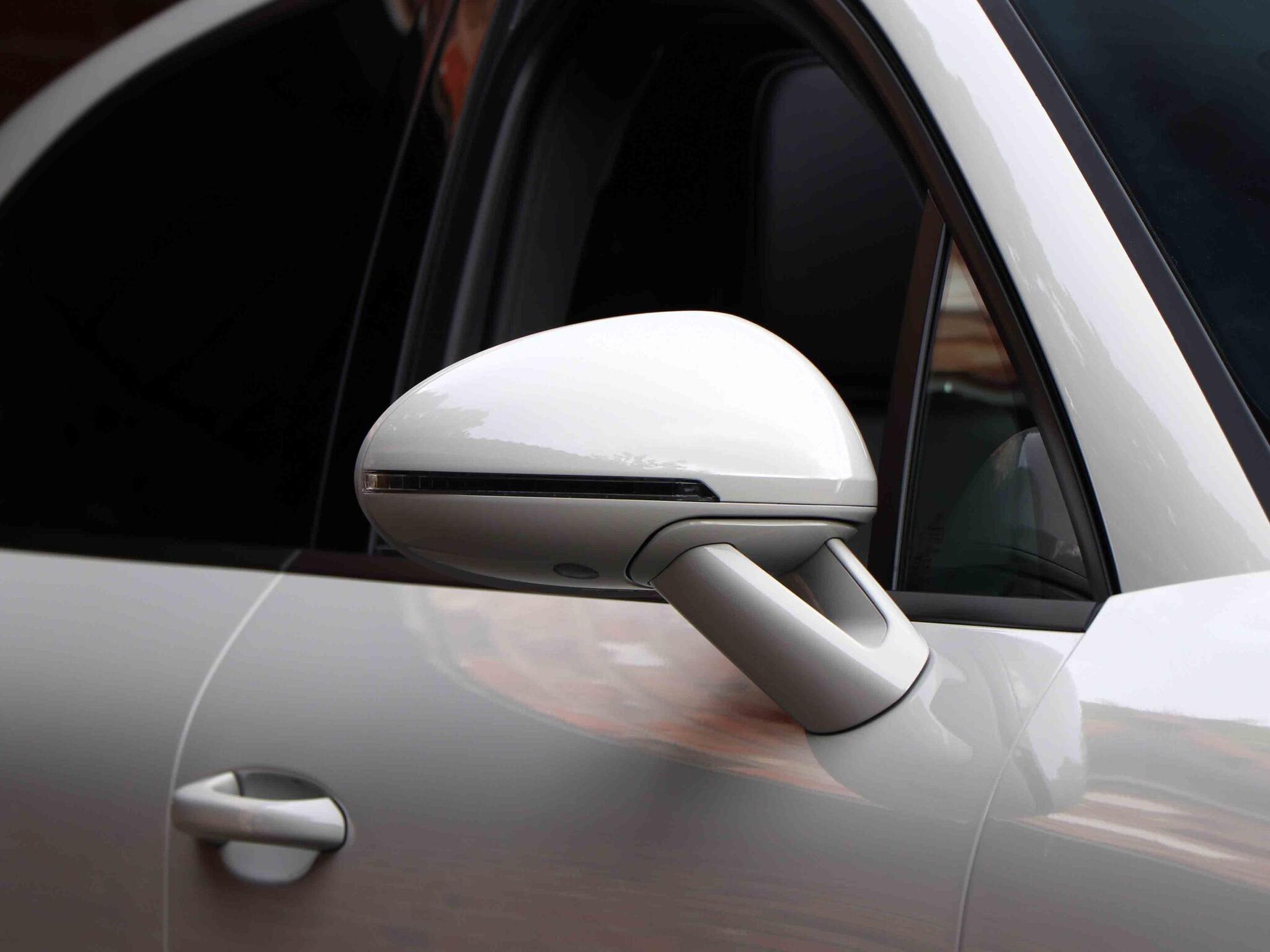 Porsche Macan view 47
