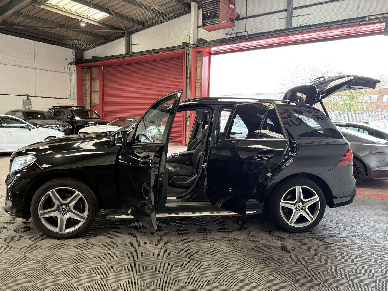 Mercedes-Benz Gle view 12