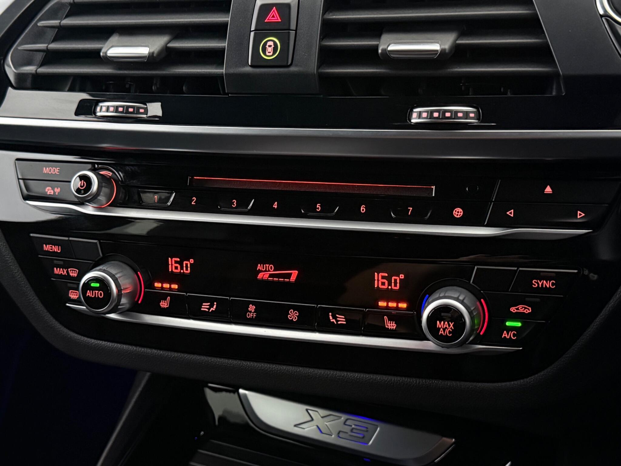 BMW X3 view 22