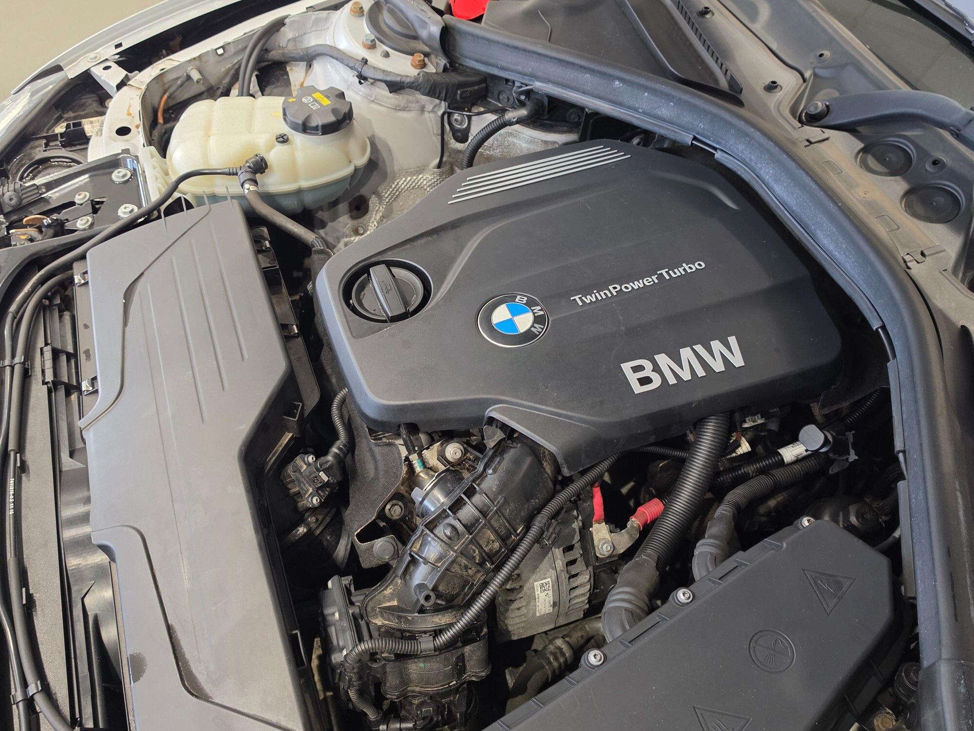BMW 3 Series view 78