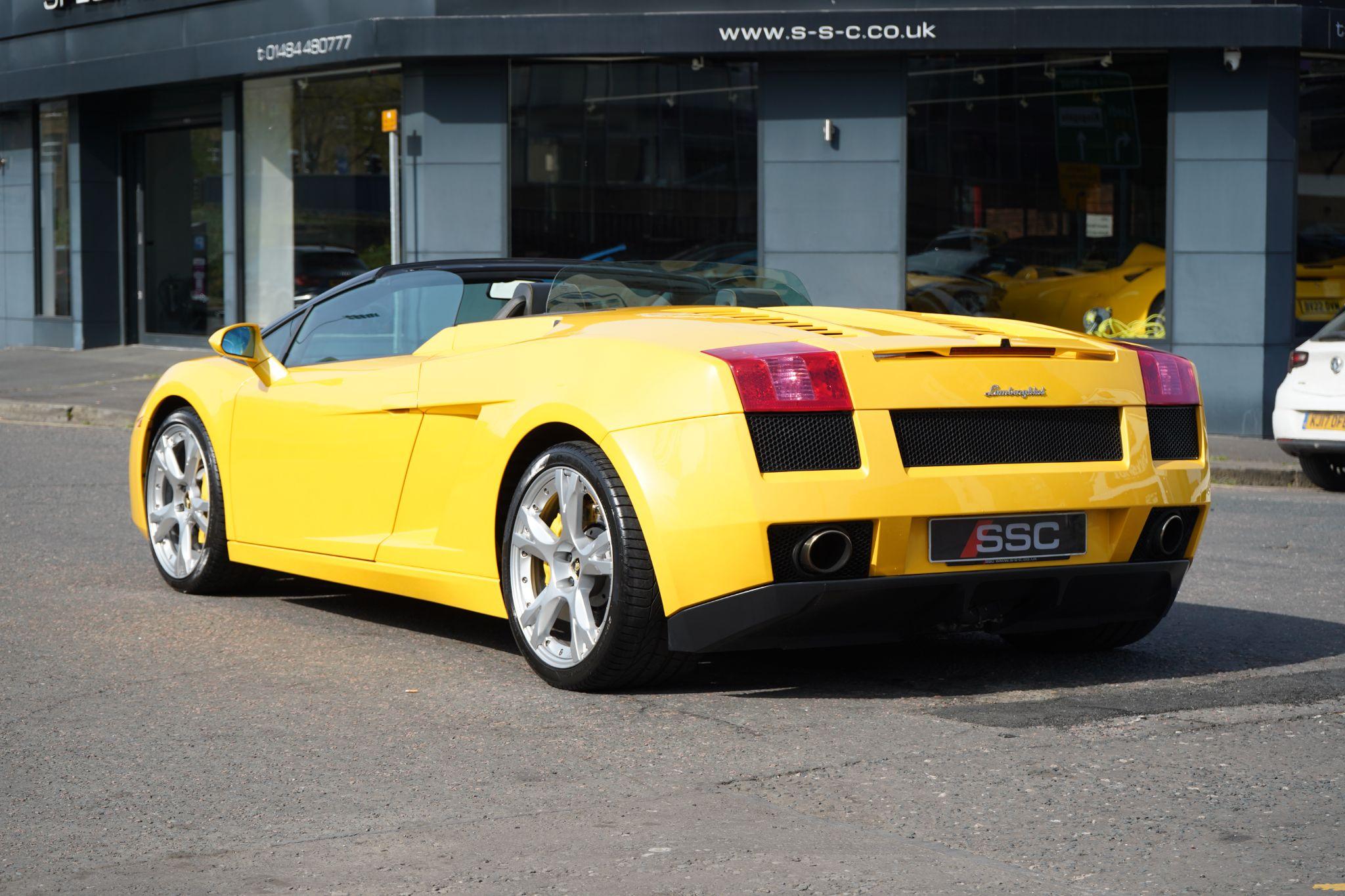 Lamborghini Gallardo view 2