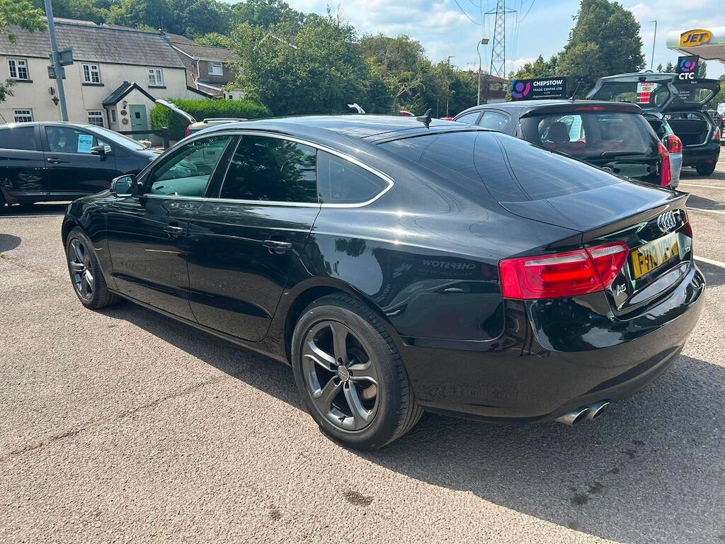 Audi A5 view 4