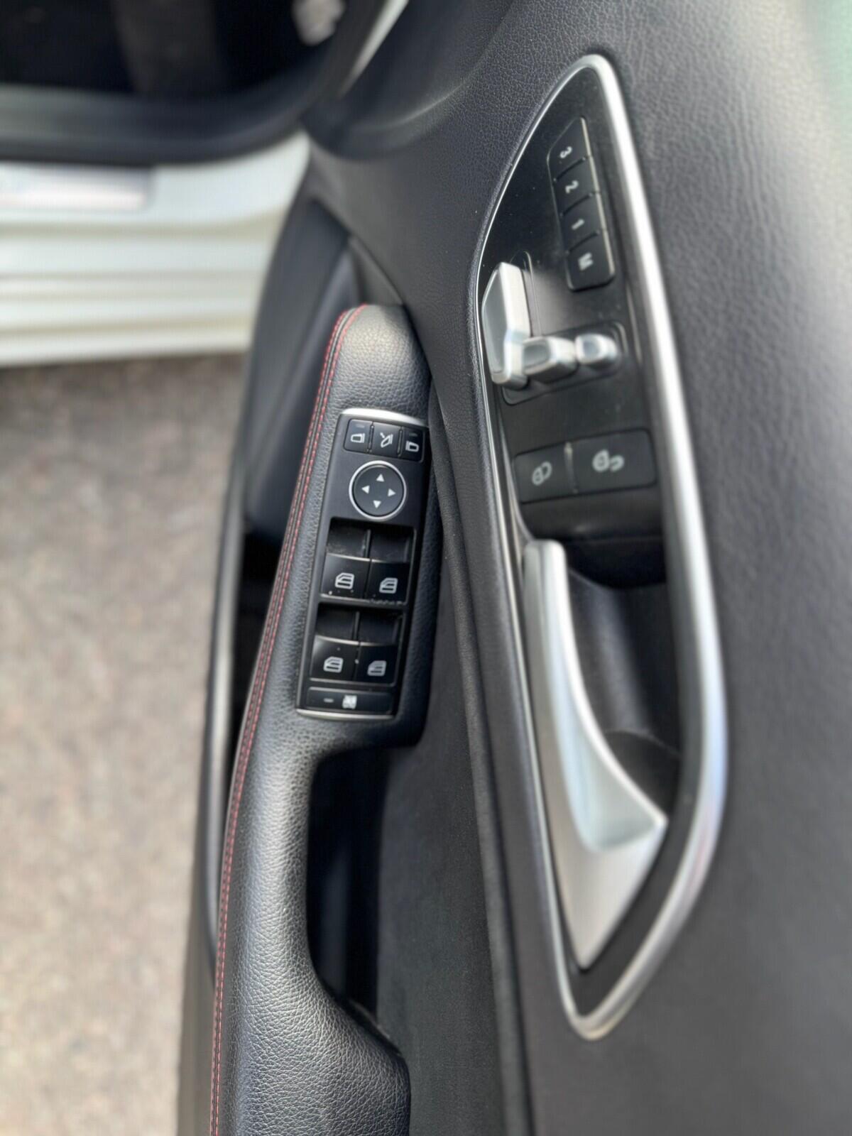 Mercedes-Benz A Class view 18