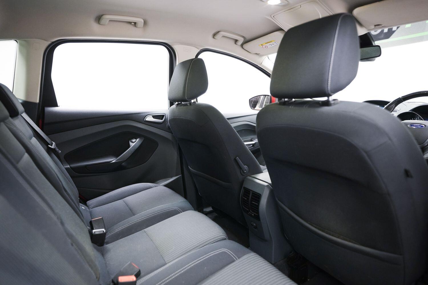 Ford C-Max view 13