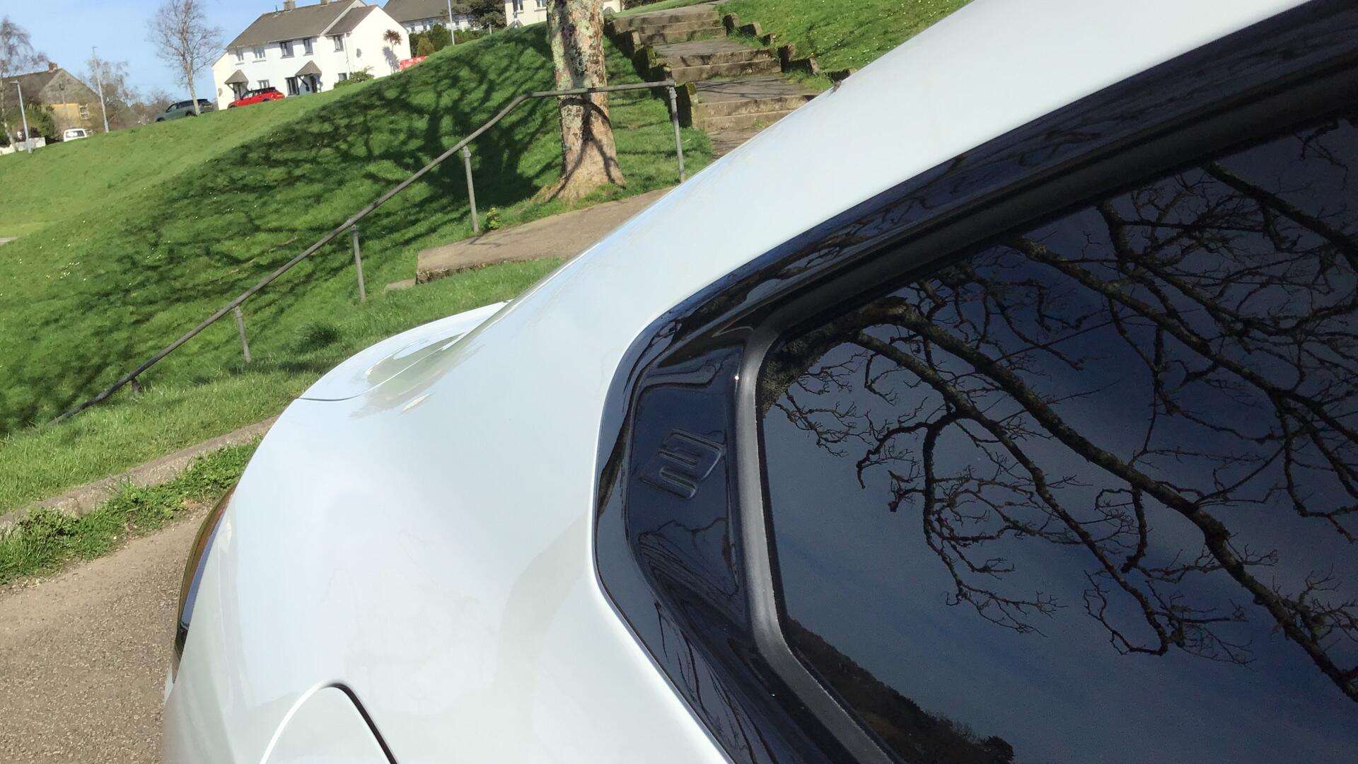 BMW 2 Series view 28