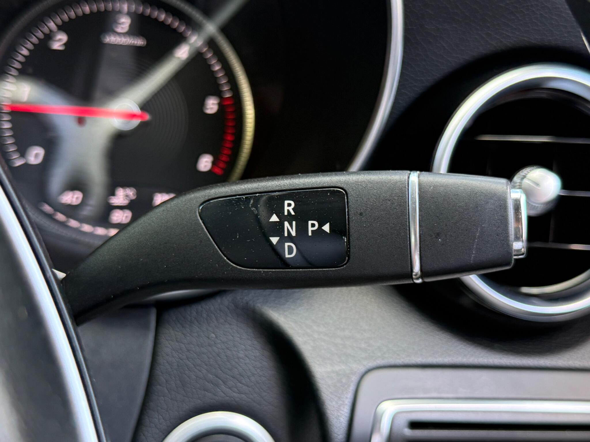 Mercedes-Benz C Class - Image 62