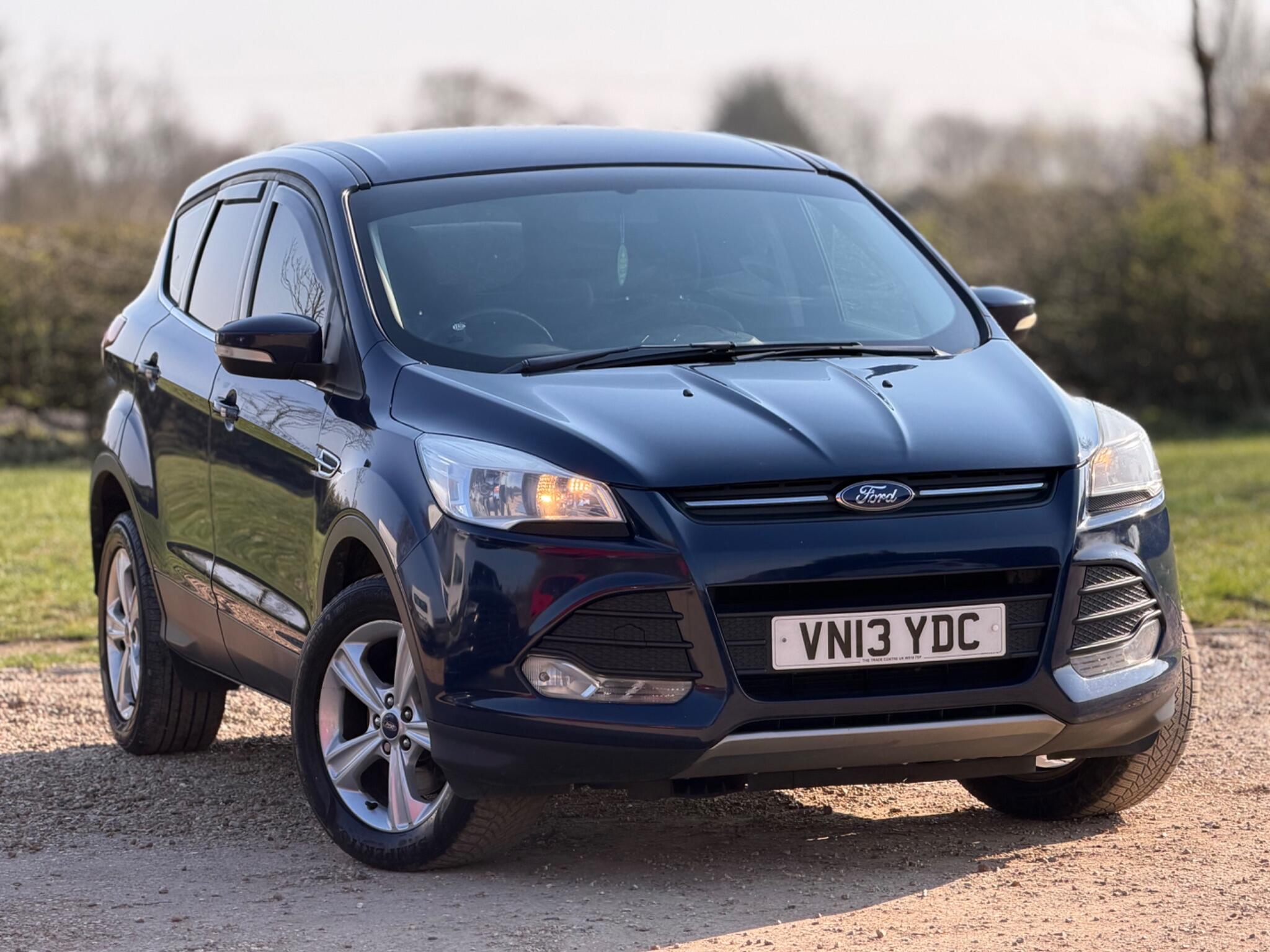 2013 Ford Kuga 2.0 TDCi Zetec 2WD Euro 5 5dr image 7