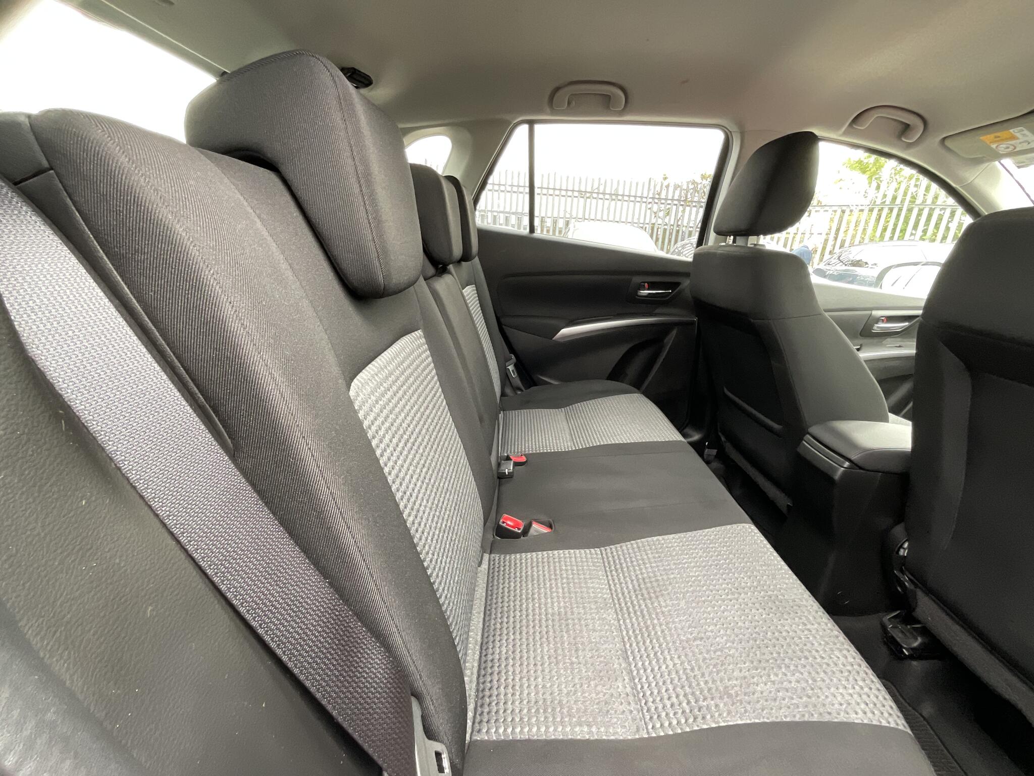 Suzuki S-Cross view 11