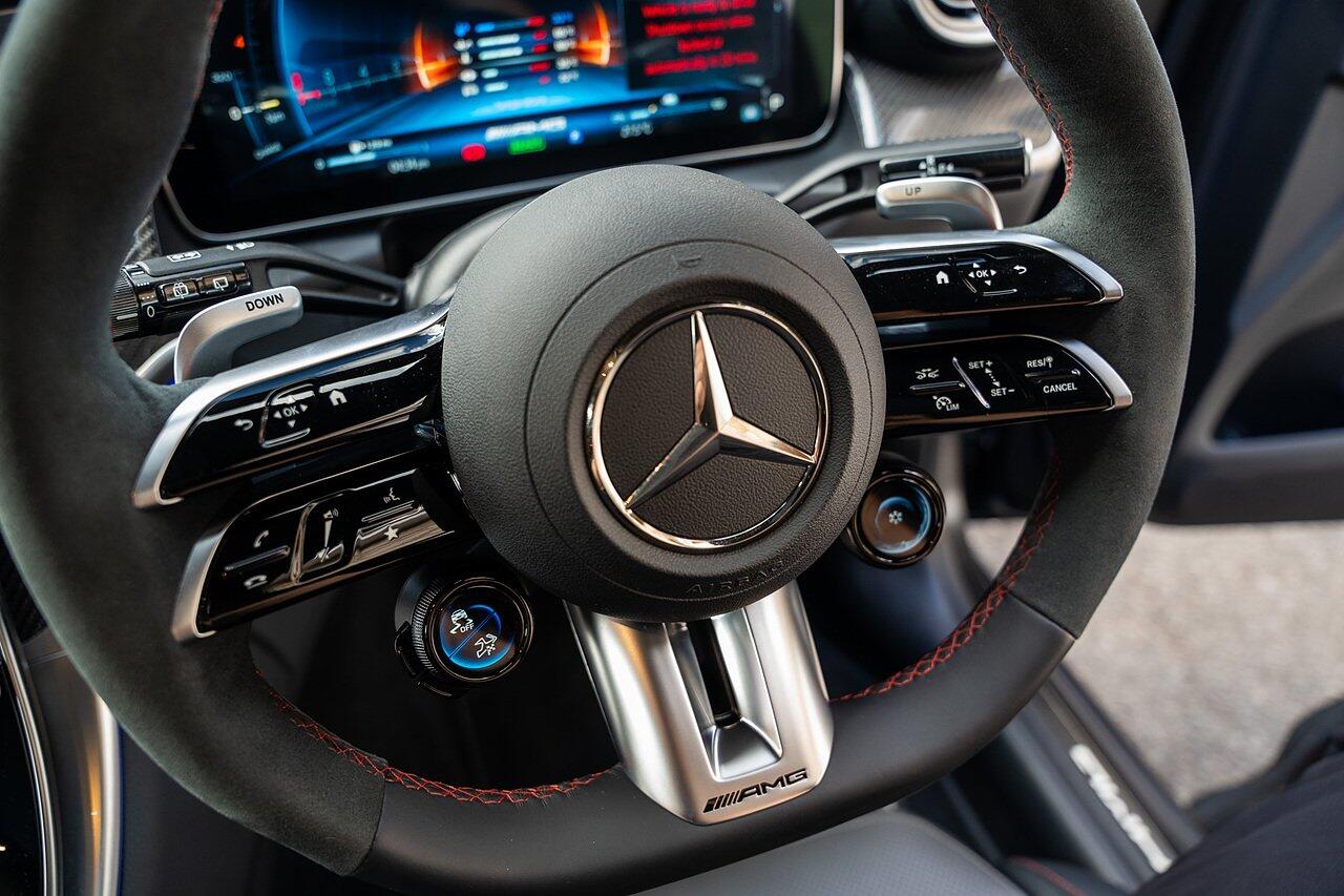 Mercedes-Benz GLC view 56