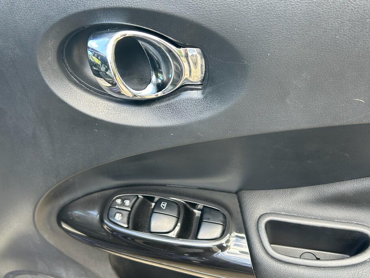 Nissan Juke view 28