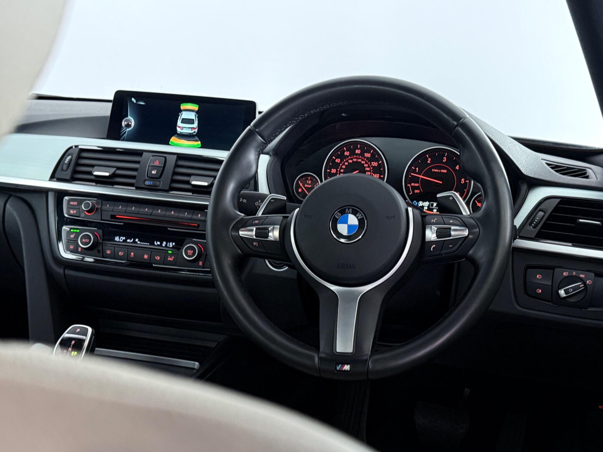 BMW 4 Series view 13