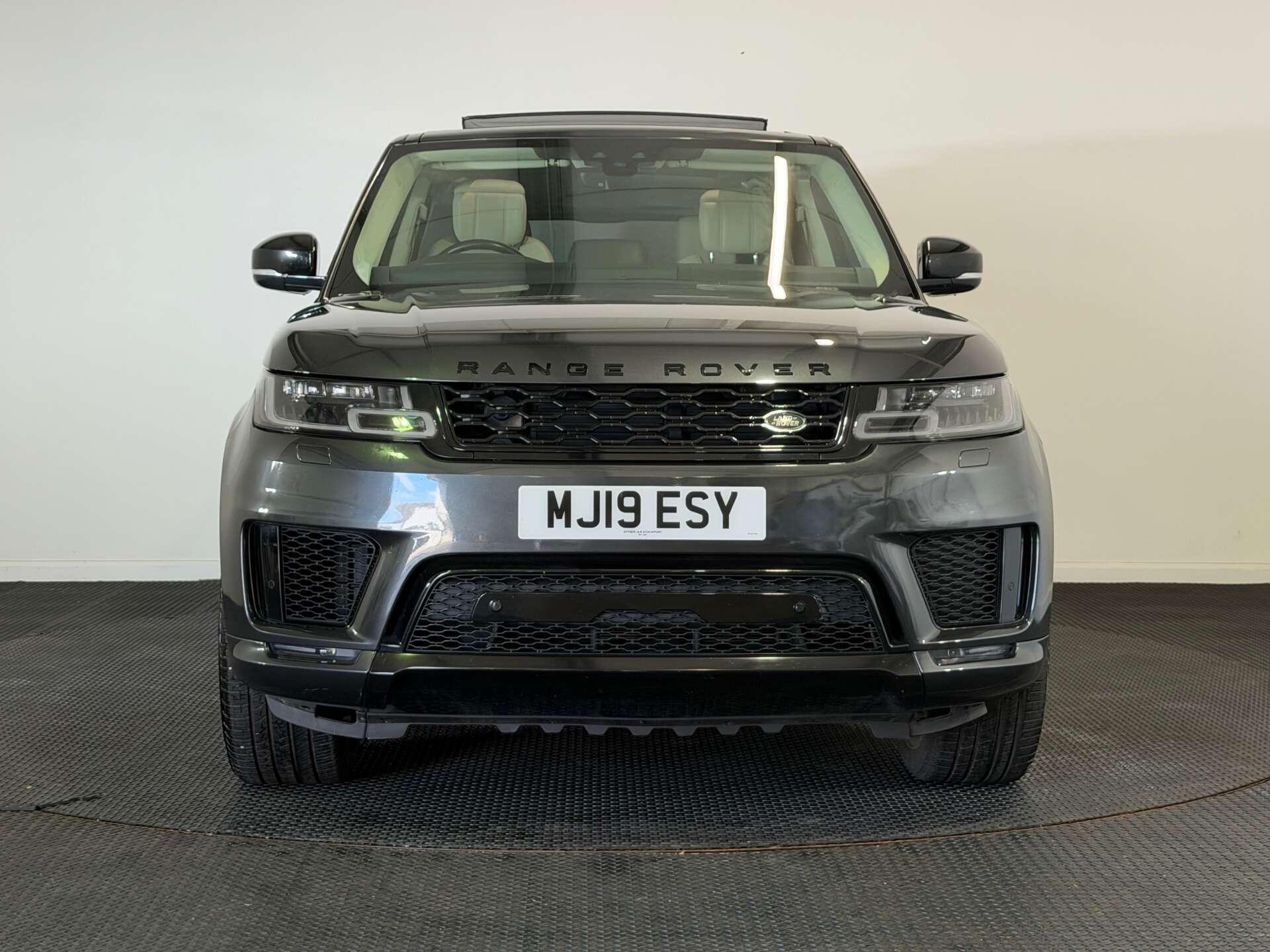 Land Rover Range Rover Sport view 2