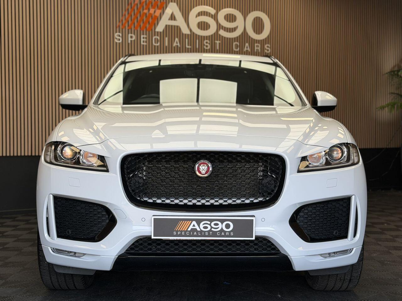 Jaguar F-Pace view 2