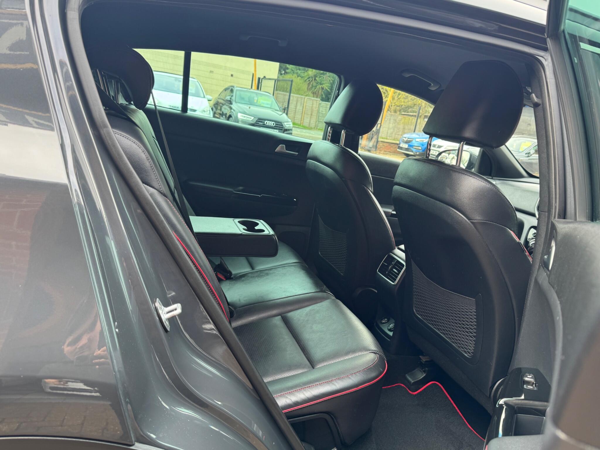 Kia Sportage view 11