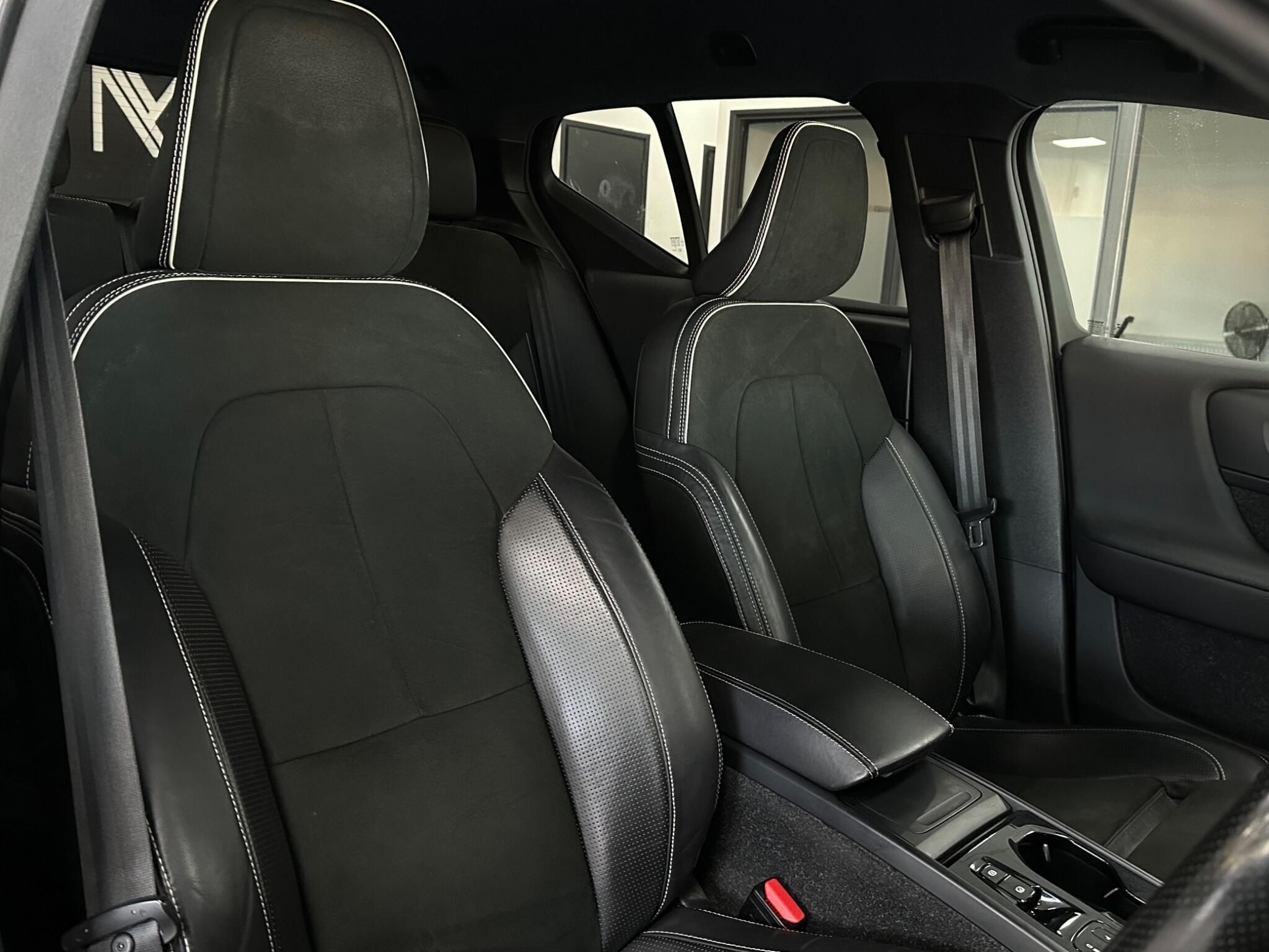 Volvo XC40 view 22
