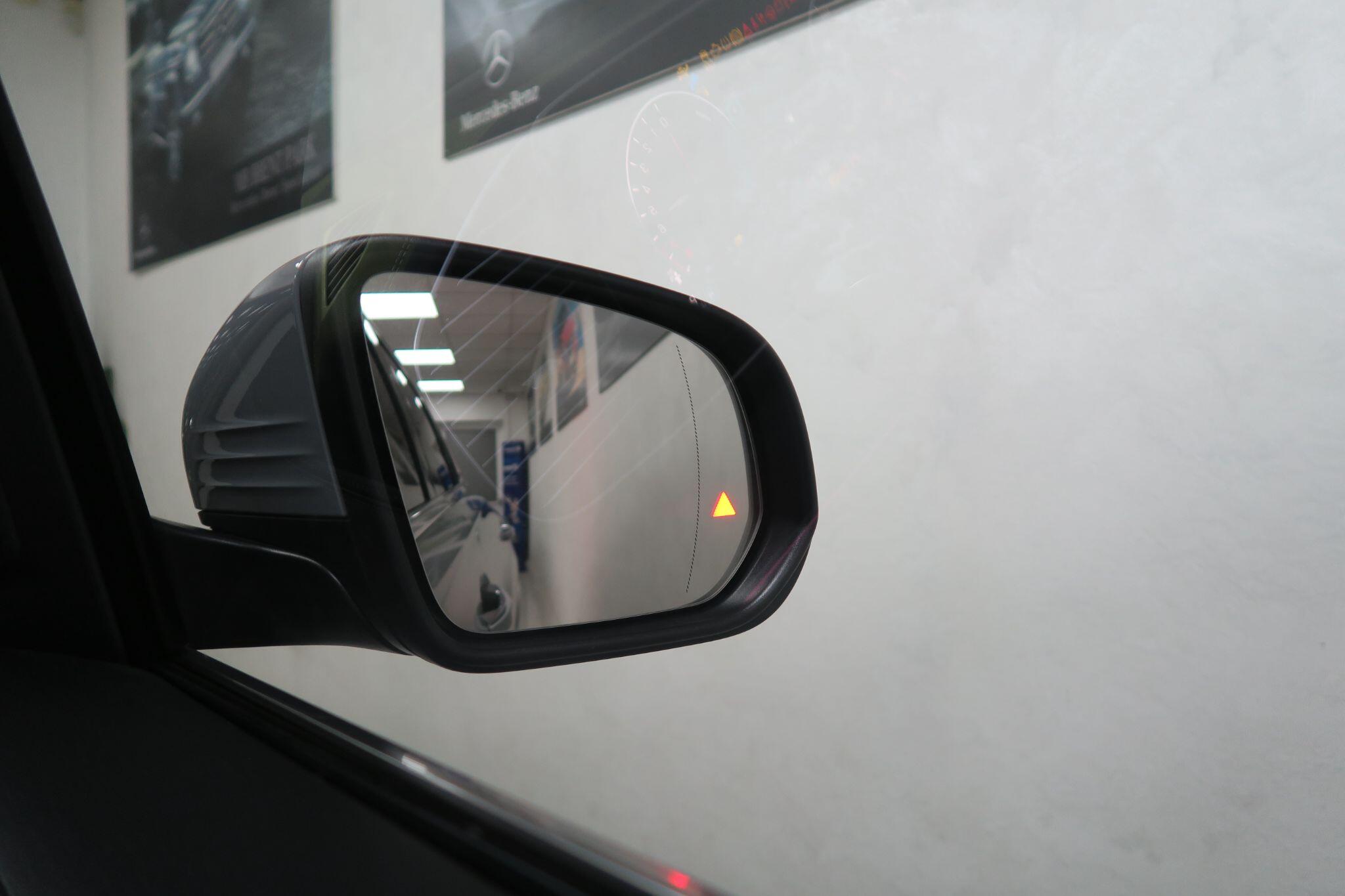 Mercedes-Benz Gle view 21