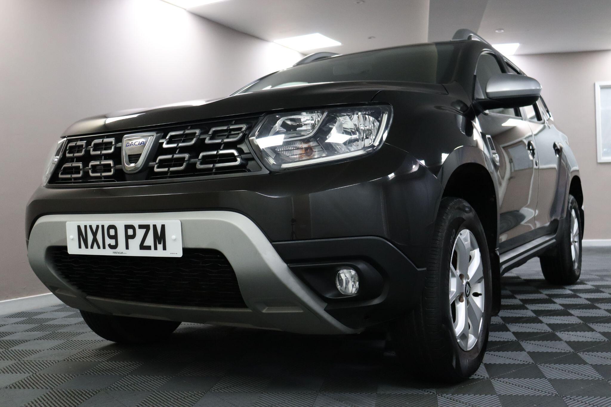 Dacia Duster view 28