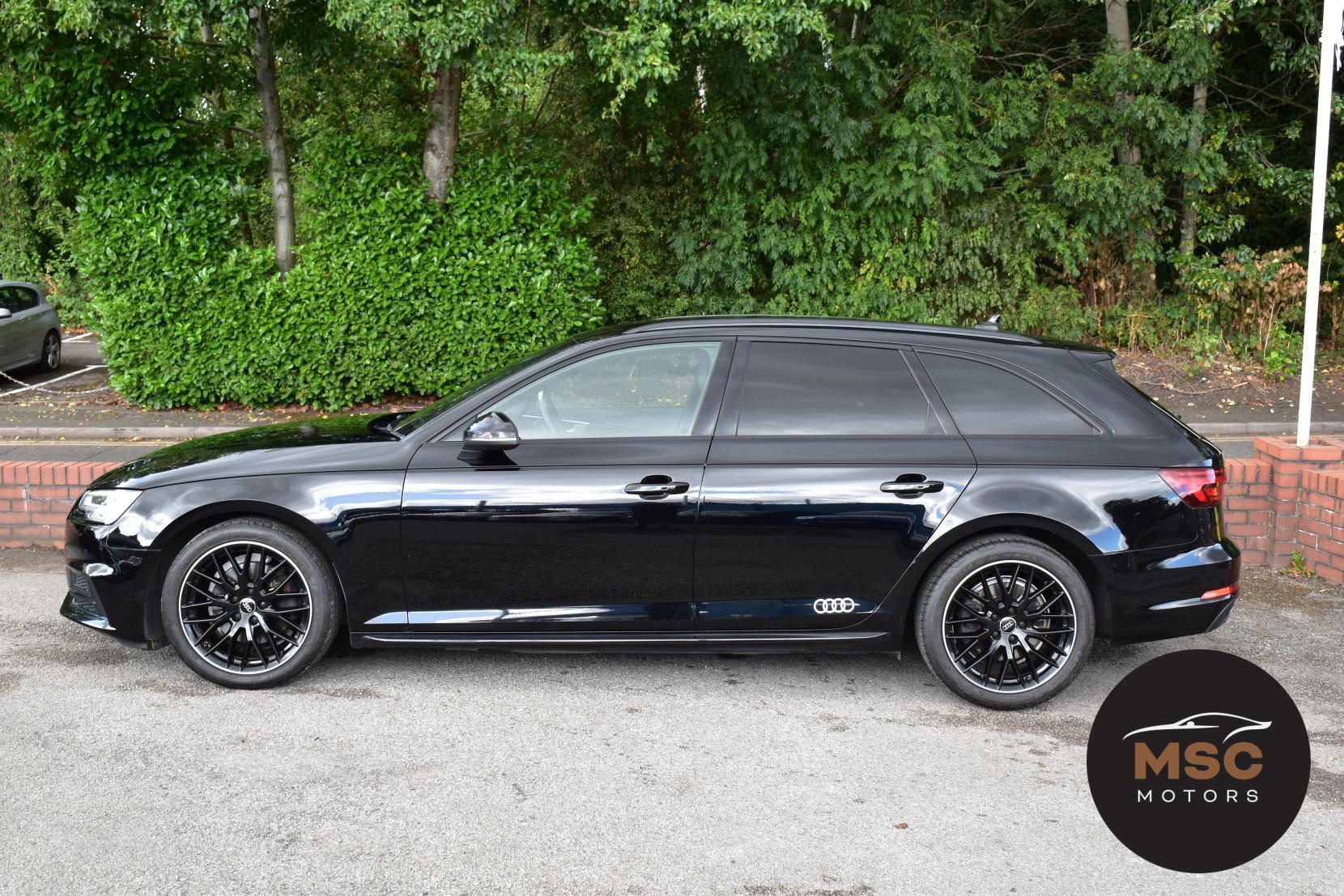 Audi A4 Avant view 9