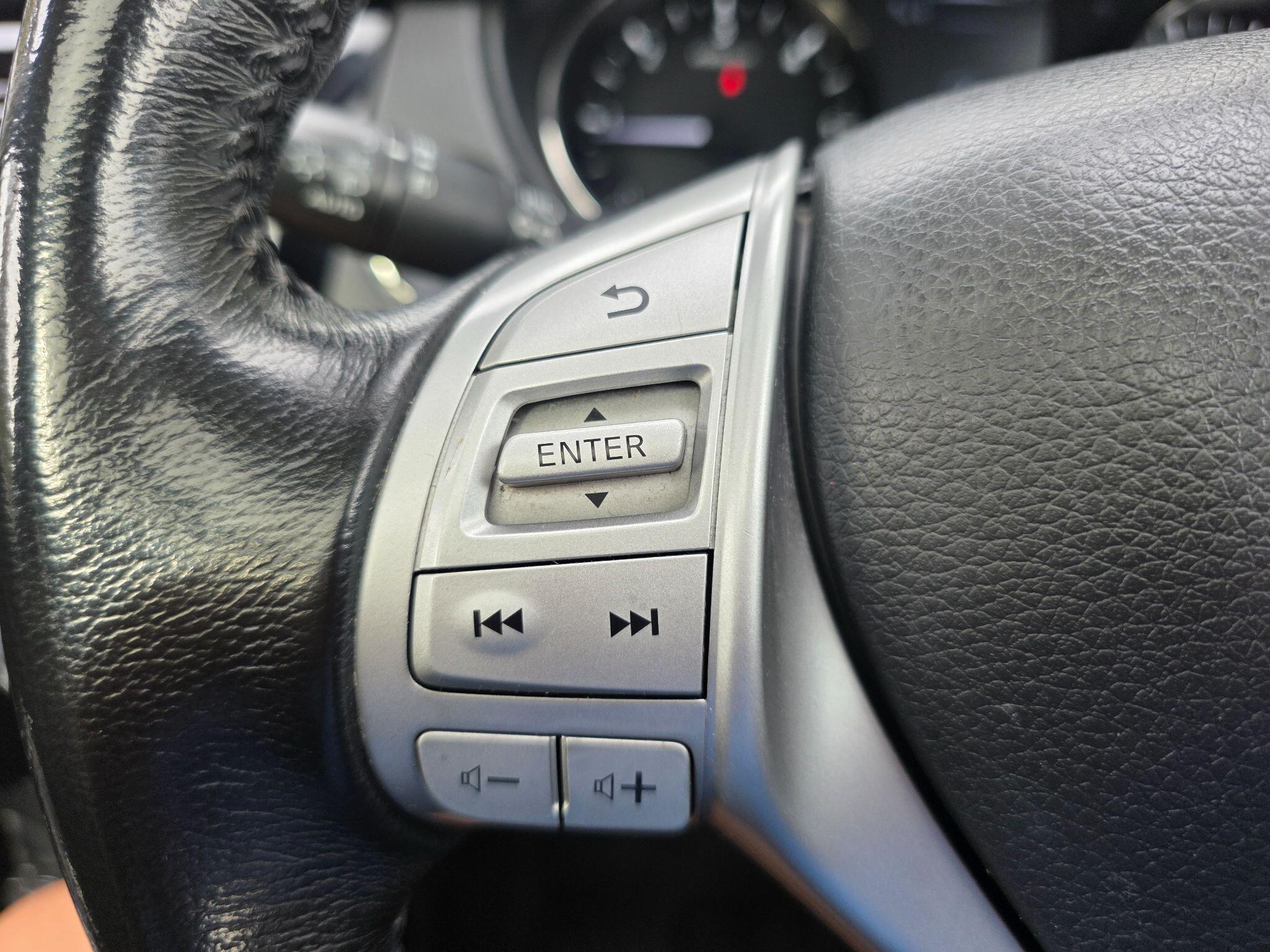 Nissan X-Trail view 28