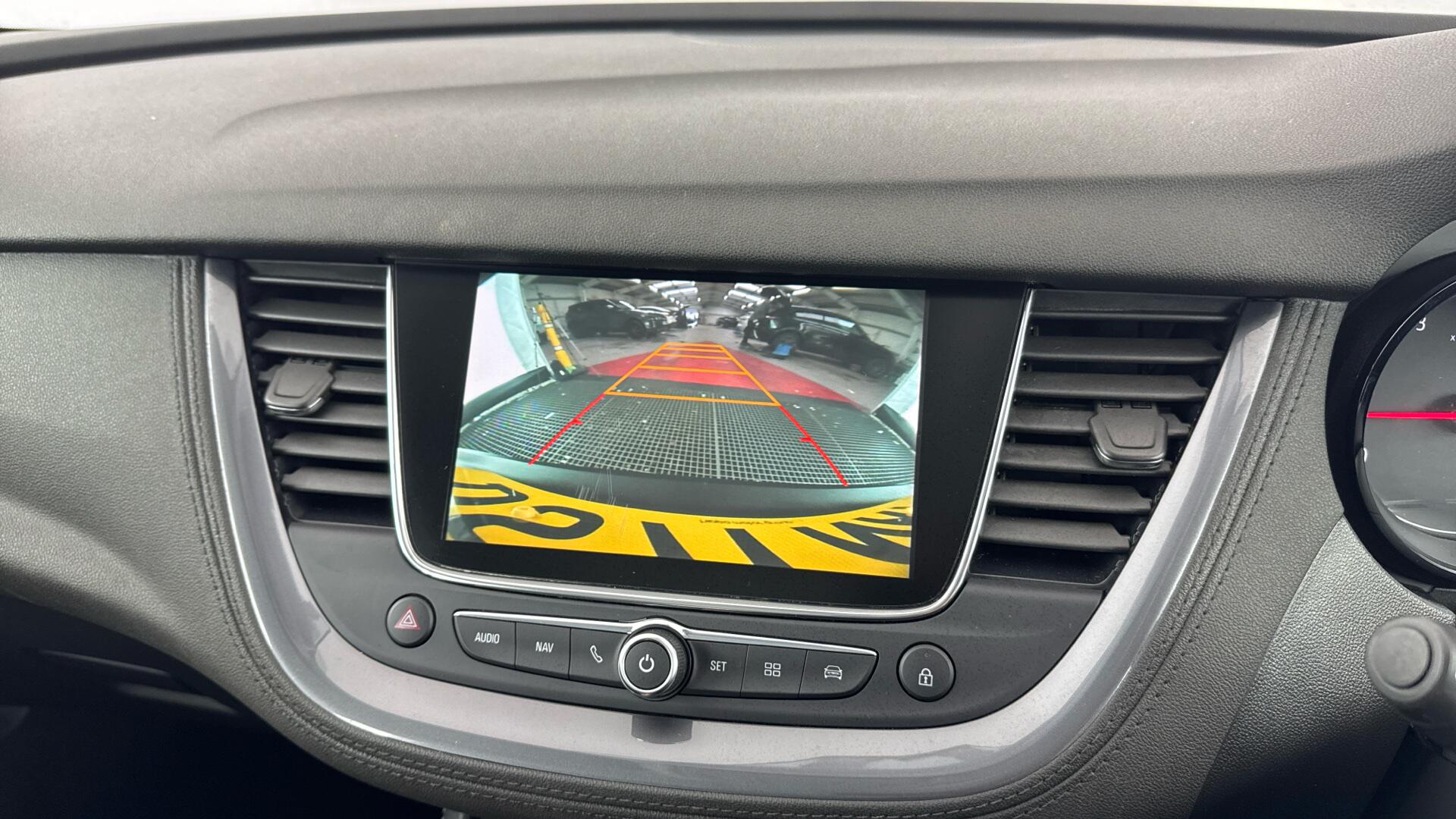 Vauxhall Grandland X view 43