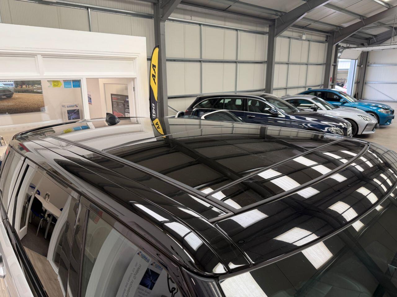 Land Rover Range Rover Sport view 24