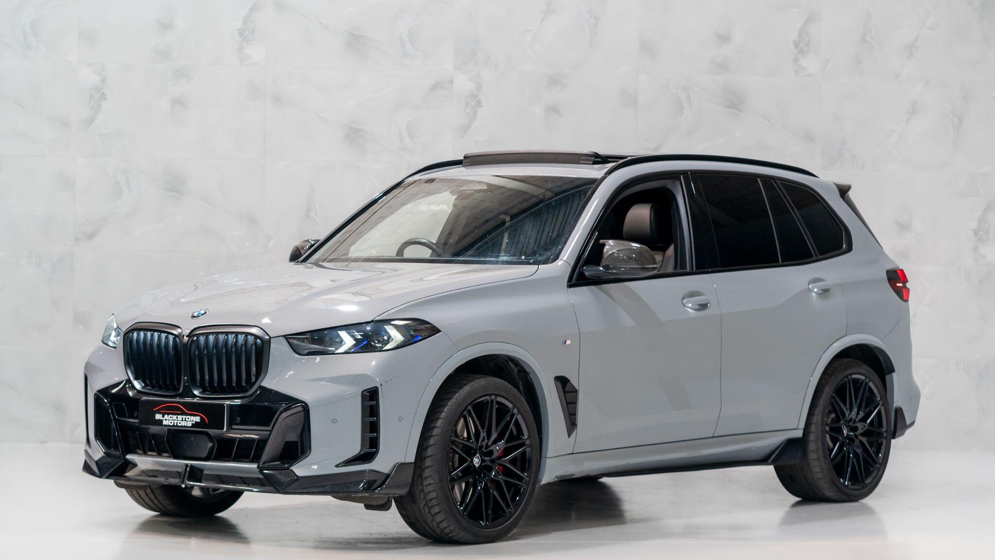 BMW X5 view 4
