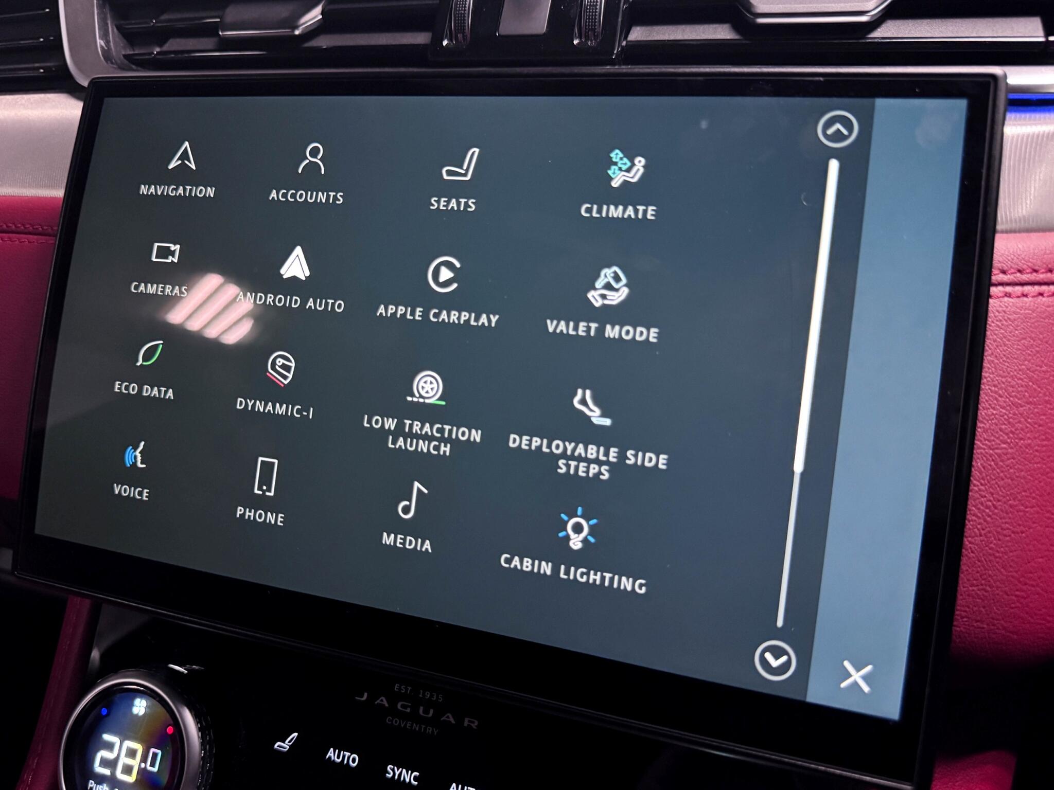 Jaguar F-Pace view 53