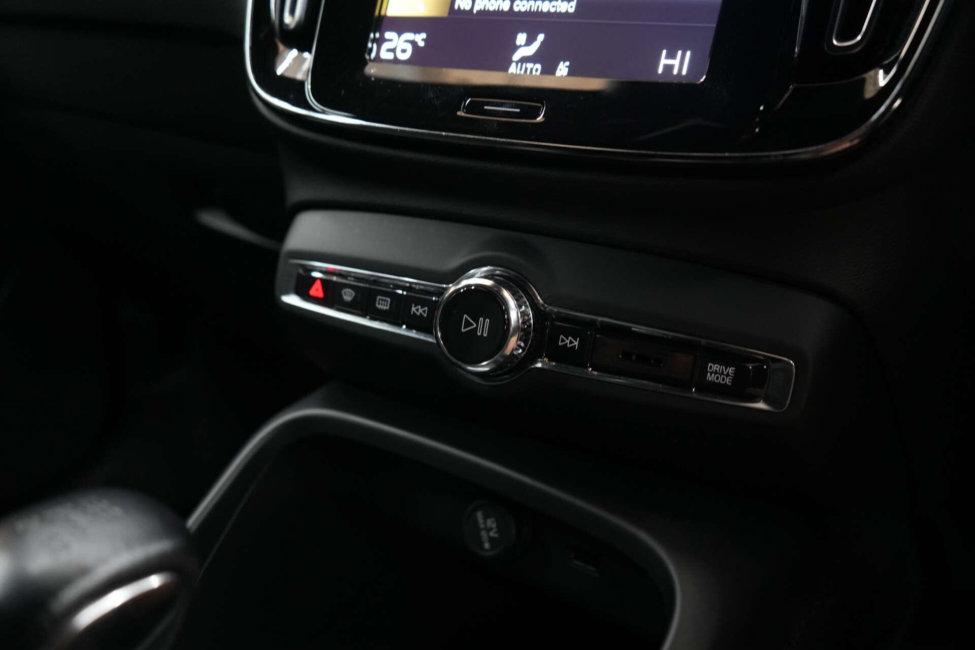 Volvo XC40 view 31