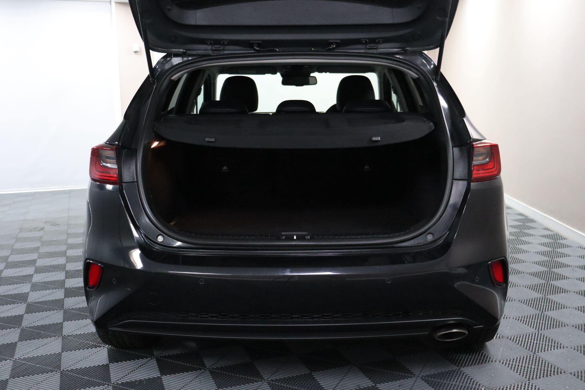 Kia Ceed view 14