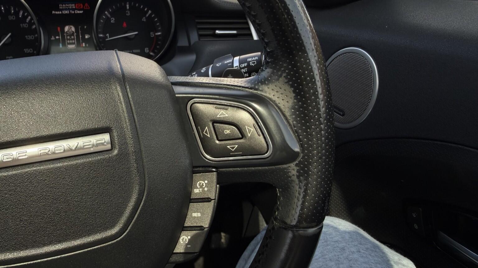 Land Rover Range Rover Evoque view 27