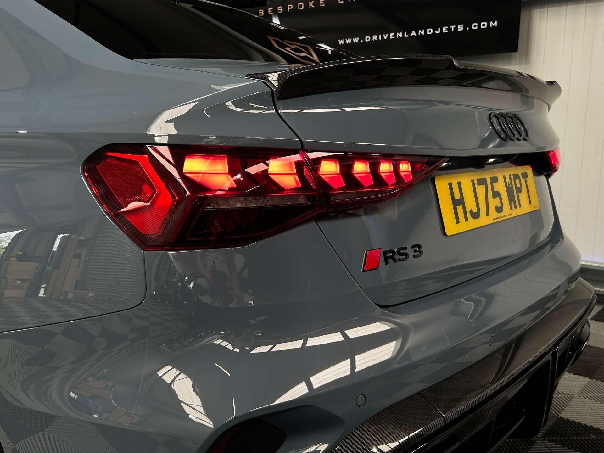 Audi RS3 view 19