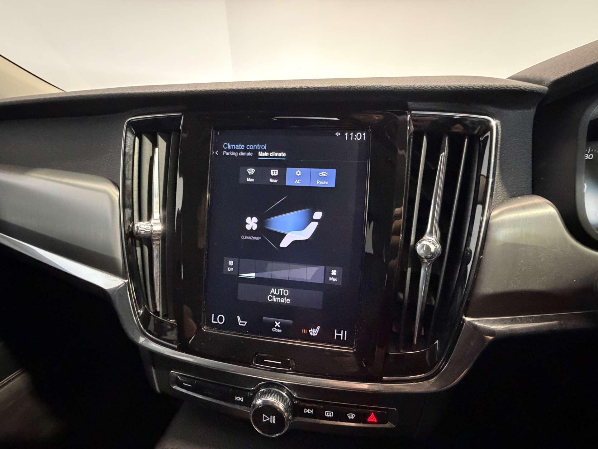 Volvo V90 view 38
