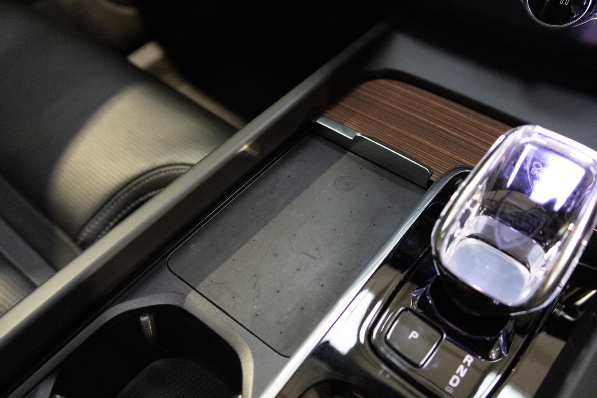 Volvo XC60 view 32