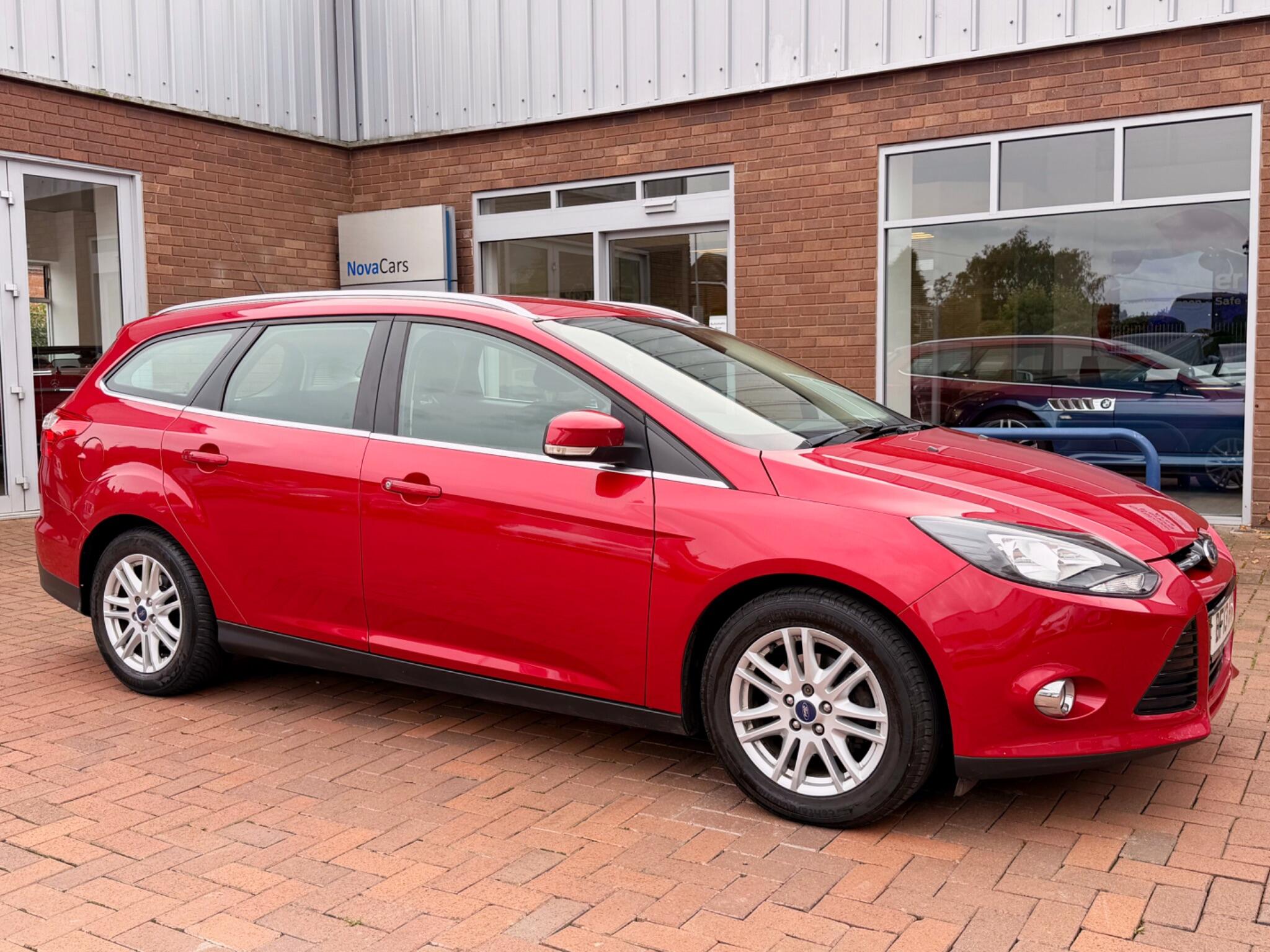 Ford Focus view 87