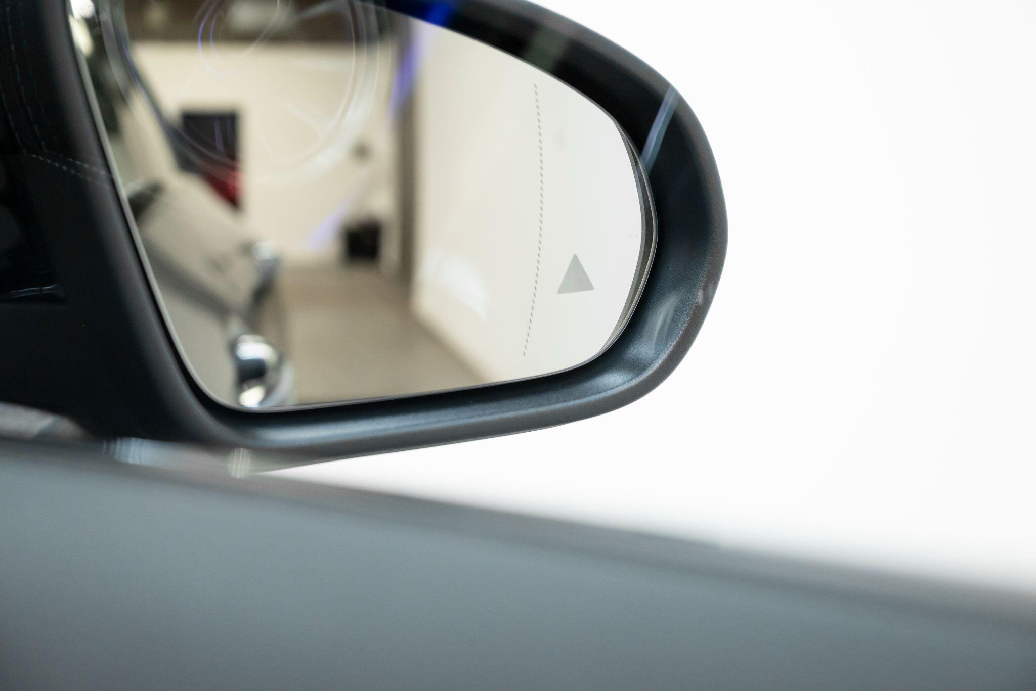 Mercedes-Benz CLA view 59
